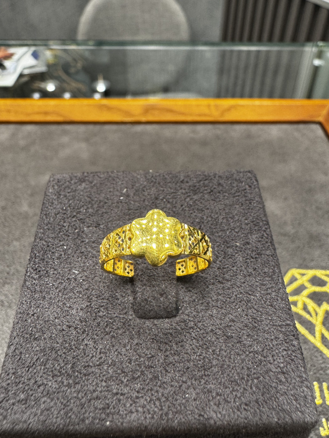 خاتم 